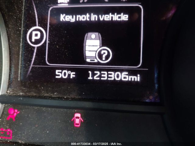 KNDMC5C10G6158467 KIA SEDONA EX