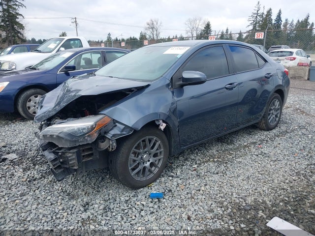 2T1BURHE5JC087886 Toyota COROLLA LE