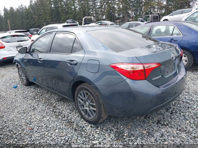 2T1BURHE5JC087886 Toyota COROLLA LE
