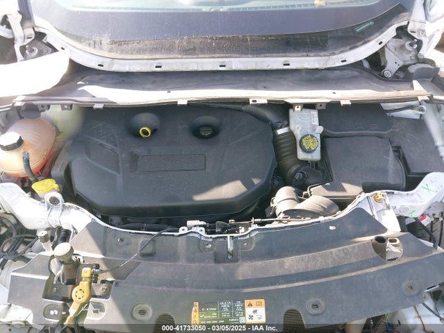 1FMCU9G95HUA63525 Ford ESCAPE SE