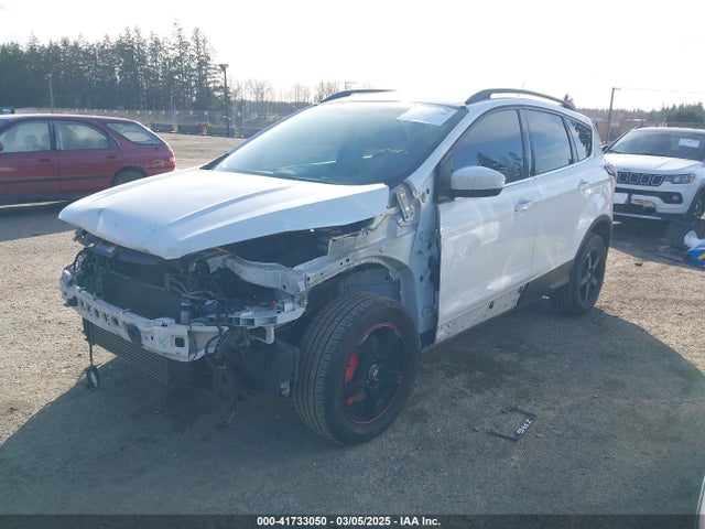 1FMCU9G95HUA63525 Ford ESCAPE SE