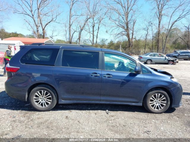5TDYZ3DC2LS063374 Toyota SIENNA XLE
