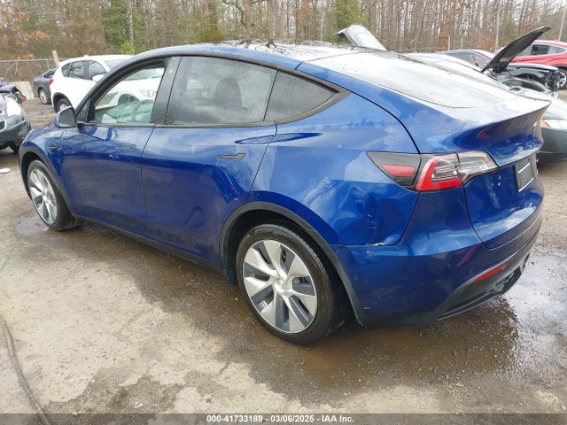 2020 TESLA MODEL Y 5YJYGDEE7LF010394 Photo 2