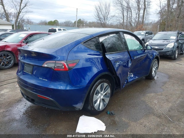 2020 TESLA MODEL Y 5YJYGDEE7LF010394 Photo 3