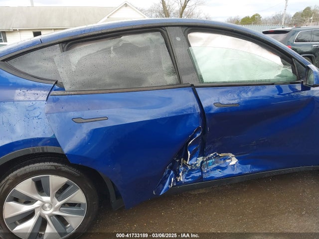 2020 TESLA MODEL Y 5YJYGDEE7LF010394 Photo 5