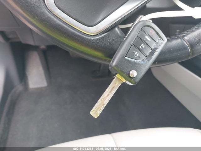 4T1B11HK0KU806106 Toyota CAMRY SE