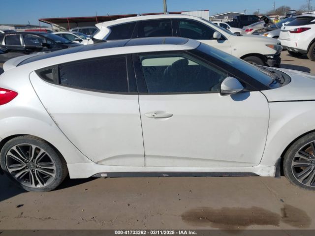 KMHTC6AEXGU299481 Hyundai Veloster Turbo