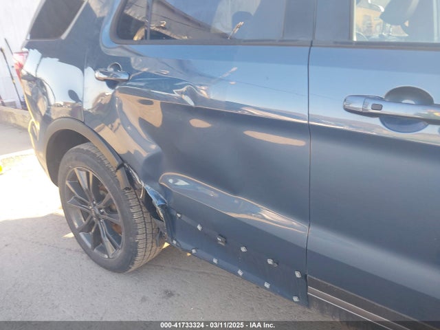 1FM5K8D8XKGA27209 Ford EXPLORER XLT
