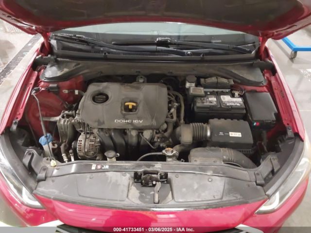 5NPD84LF3JH231660 Hyundai ELANTRA SEL