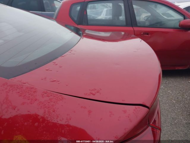 5NPD84LF3JH231660 Hyundai ELANTRA SEL