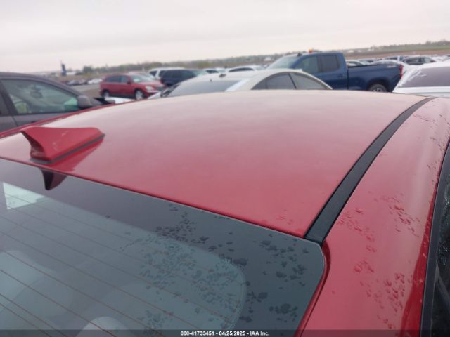5NPD84LF3JH231660 Hyundai ELANTRA SEL