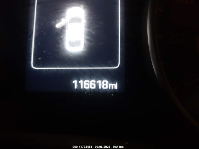 5NPD84LF3JH231660 Hyundai ELANTRA SEL