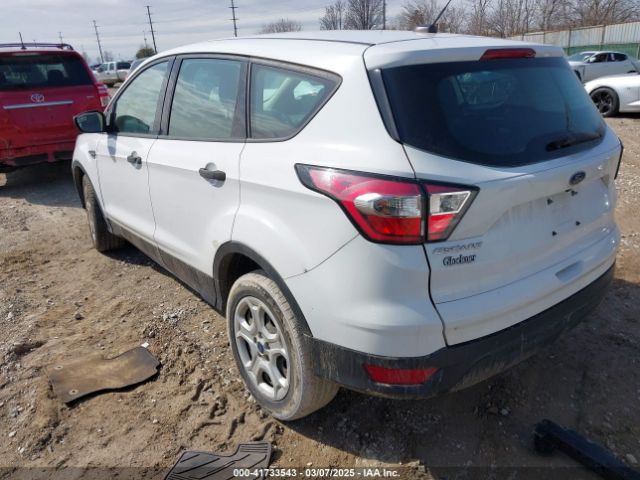 2018 FORD ESCAPE 1FMCU0F72JUA03168 Photo 2
