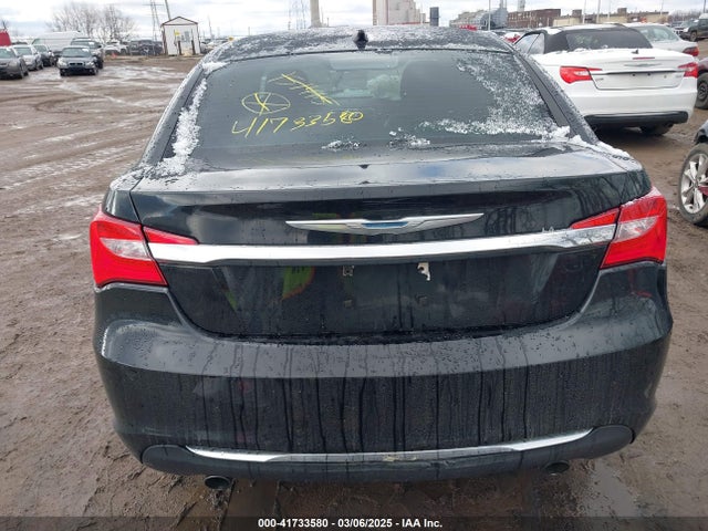 Chrysler 200 Limited 2014 1C3CCBCG4EN151415 Image 16