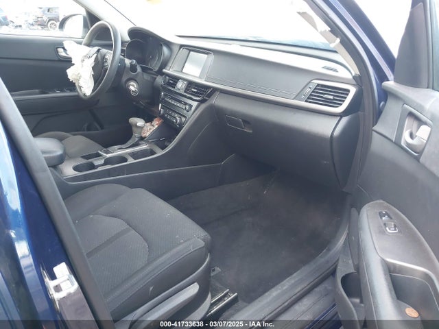 5XXGT4L36JG211996 KIA Optima Lx