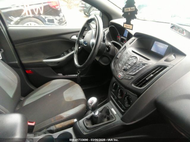 1FADP3L91EL397030 Ford FOCUS ST