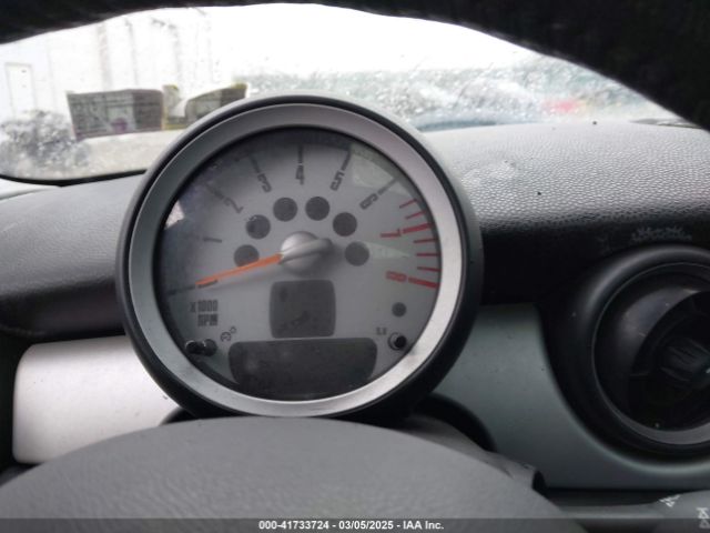 2009 MINI COOPER WMWMF33599TU75907 Photo 6