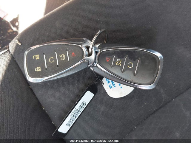 1G1ZD5ST0JF282650 Chevrolet MALIBU LT
