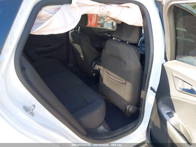 1G1ZD5ST0JF282650 Chevrolet MALIBU LT