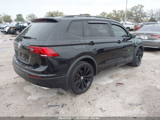 2021 VOLKSWAGEN TIGUAN 3VV3B7AX7MM082132 Photo 3