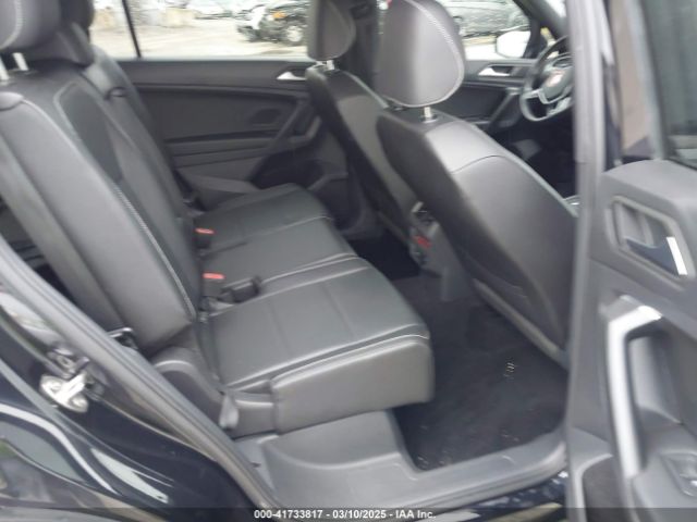 2021 VOLKSWAGEN TIGUAN 3VV3B7AX7MM082132 Photo 7