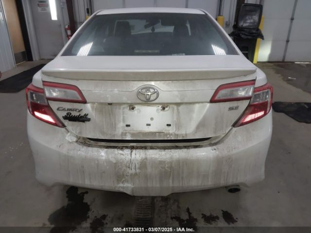 4T1BF1FK8EU468317 Toyota CAMRY SE