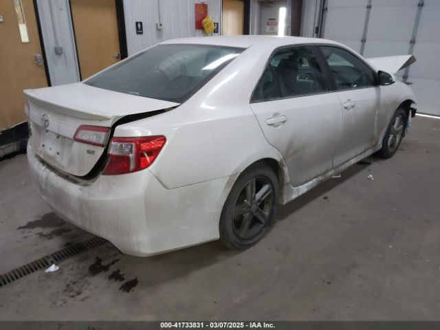 4T1BF1FK8EU468317 Toyota CAMRY SE