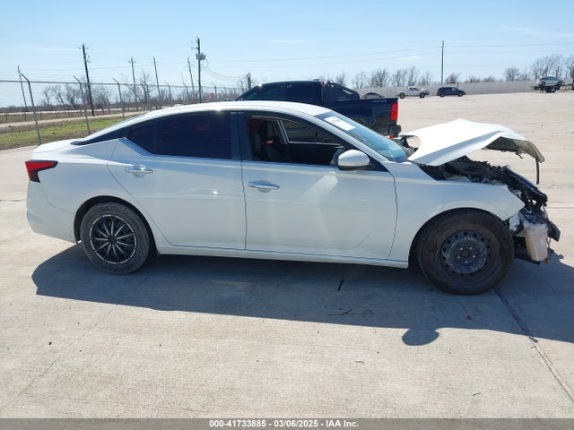 1N4BL4BV1KC154384 Nissan Altima 2.5 S