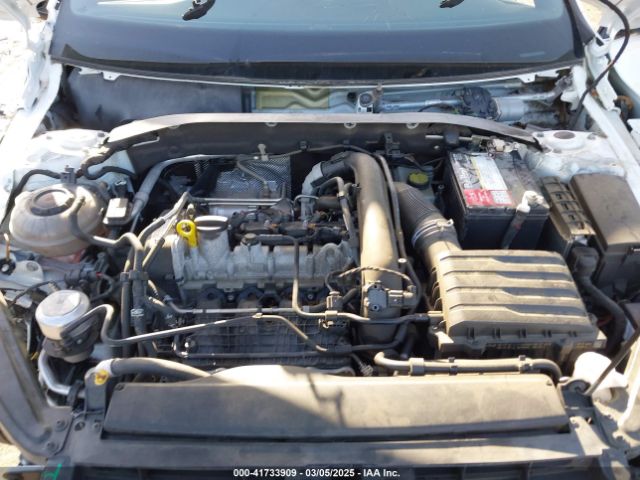 3VWC57BU0KM105870 Volkswagen Jetta 1.4t R-line/1.4t S/1.4t Se