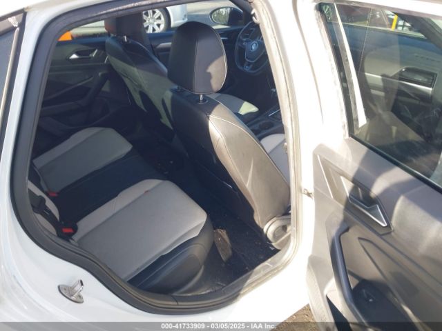 3VWC57BU0KM105870 Volkswagen Jetta 1.4t R-line/1.4t S/1.4t Se