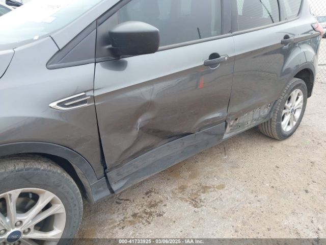 1FMCU0F74KUB26214 Ford ESCAPE S