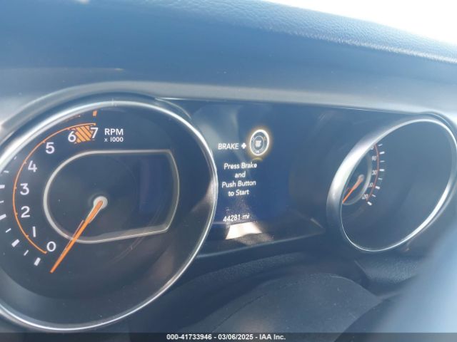 1C4HJXDN0MW737796 Jeep Wrangler Unlimited Sport S 4x4