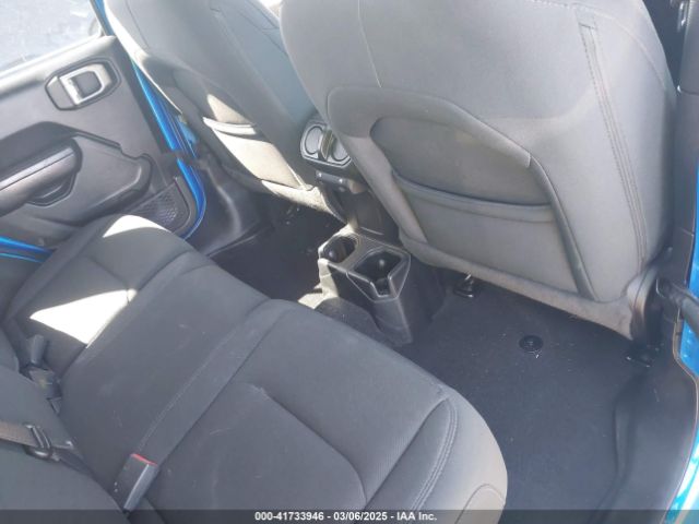 1C4HJXDN0MW737796 Jeep Wrangler Unlimited Sport S 4x4