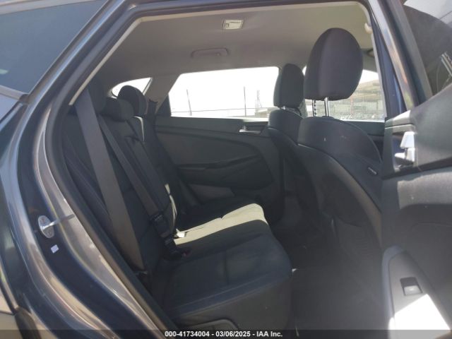 KM8J2CA49KU907189 Hyundai TUCSON SE