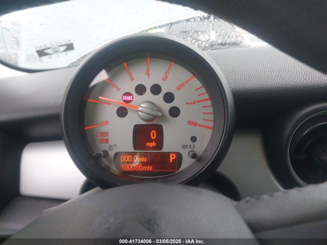 2013 MINI CLUBMAN WMWZF3C56DT491108 Photo 6