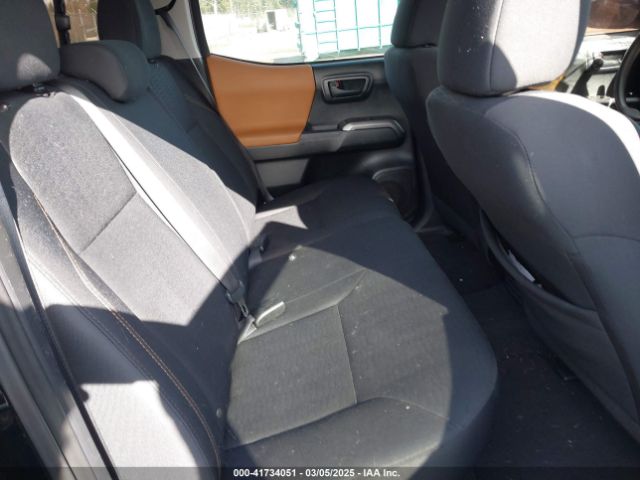 5TFAZ5CN3HX040199 Toyota Tacoma Sr5 V6