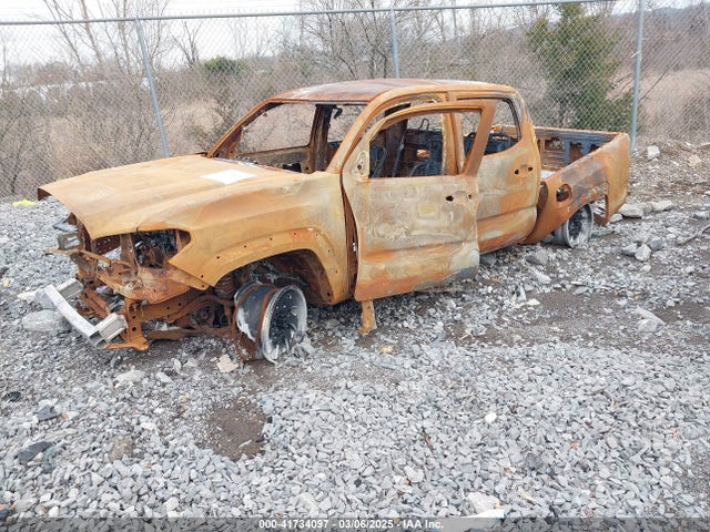 5TFCZ5ANXLX225483 Toyota Tacoma Trd Off-road