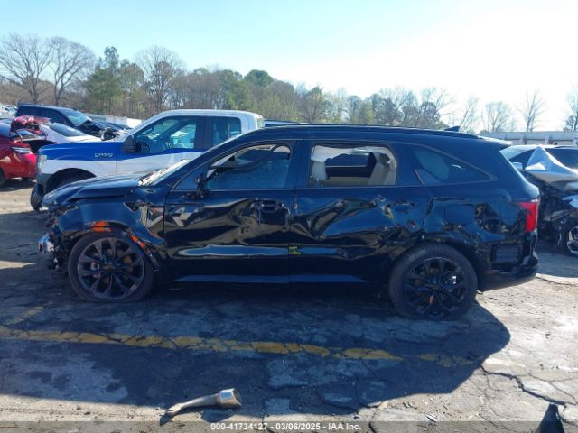 5XYRK4LF3NG086849 KIA SORENTO SX