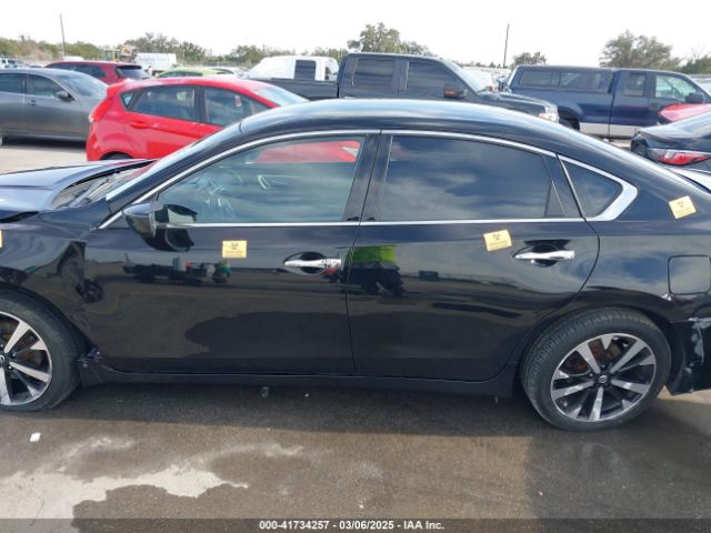 1N4AL3AP6JC225179 Nissan Altima 2.5 Sr