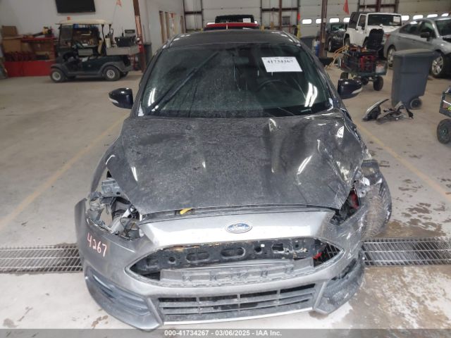 1FADP3L95FL303538 Ford FOCUS ST