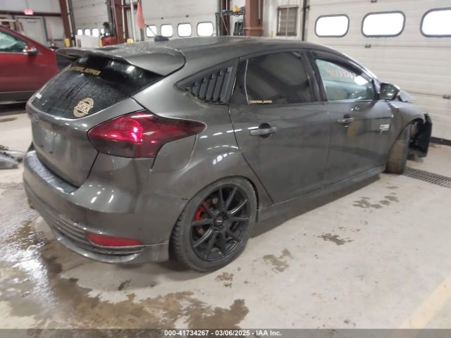 1FADP3L95FL303538 Ford FOCUS ST