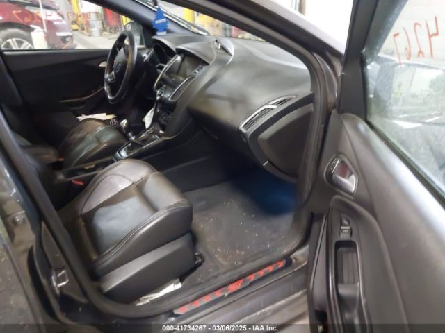 1FADP3L95FL303538 Ford FOCUS ST