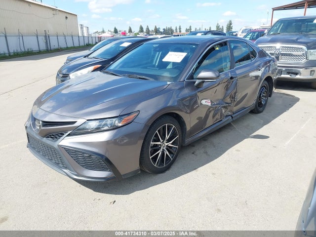 4T1G11AK1NU499064 Toyota CAMRY SE