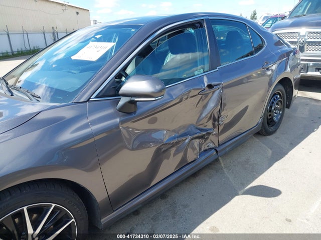 4T1G11AK1NU499064 Toyota CAMRY SE