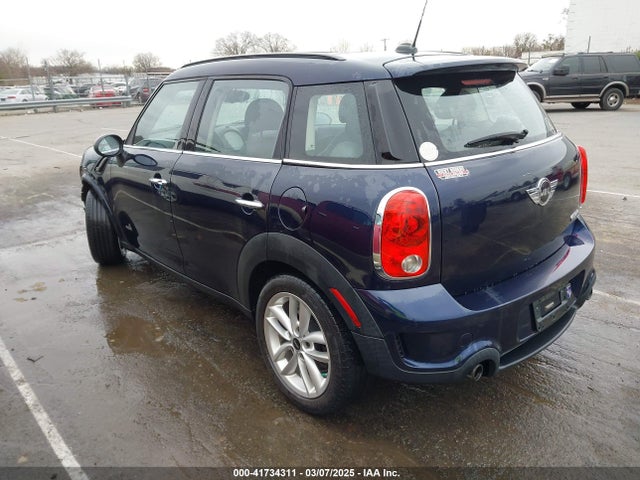 2013 MINI COUNTRYMAN WMWZC5C51DWM15816 Photo 2