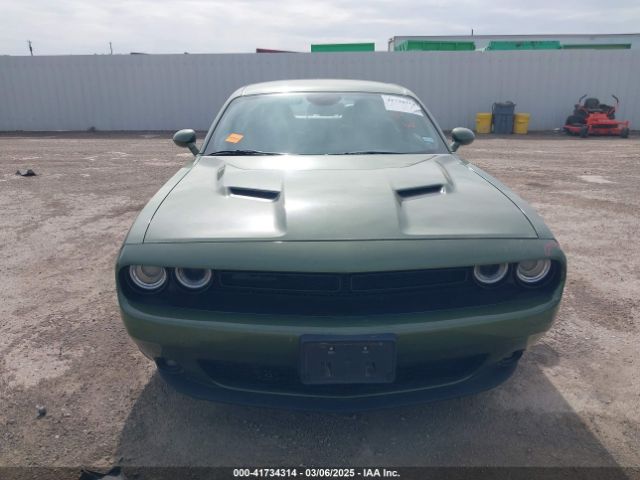 2C3CDZAG0LH110276 Dodge Challenger Sxt