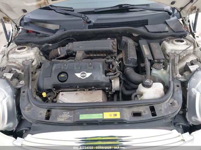 2010 MINI COOPER WMWMF3C57ATZ27826 Photo 9