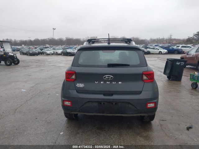 KMHRC8A37PU267138 Hyundai Venue Sel