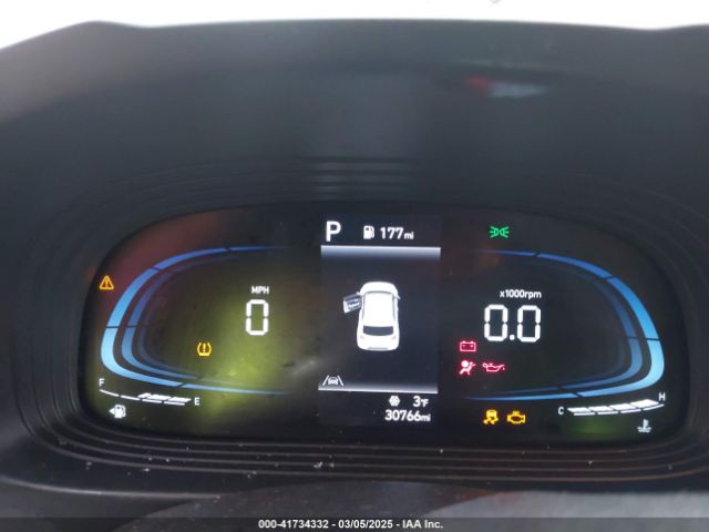 KMHRC8A37PU267138 Hyundai Venue Sel