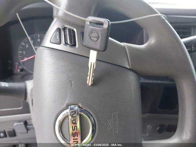 1N6BF0KY4HN810236 Nissan Nv Cargo Nv2500 Hd Sv V6